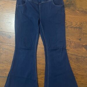 HALARA flex high waisted crossover pocket Flared jeans petite large